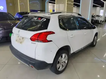 2014 Peugeot e2008 с пробегом 102 000 км