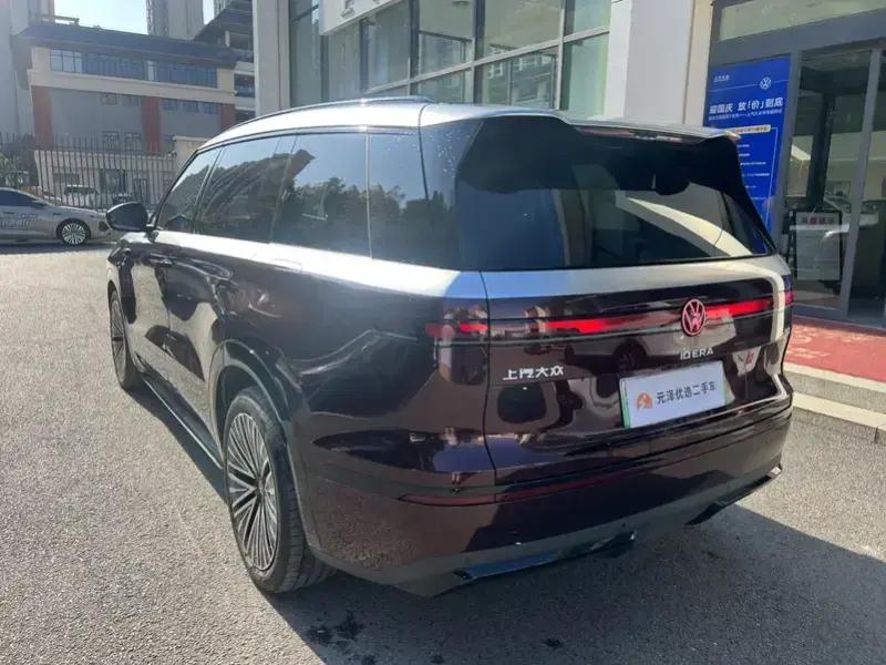 2026 Volkswagen ID.ERA с пробегом 10 300 км