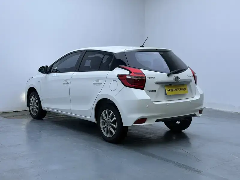 2022 Toyota Zelos с пробегом 15 900 км