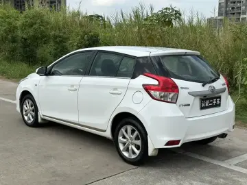 2014 Toyota Zelos с пробегом 102 000 км