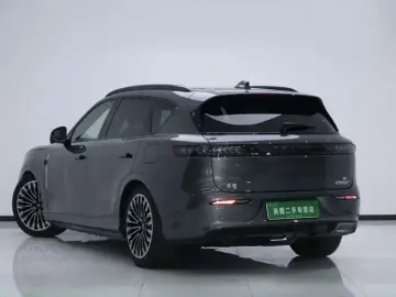 2025 Voyah FE с пробегом 13 000 км
