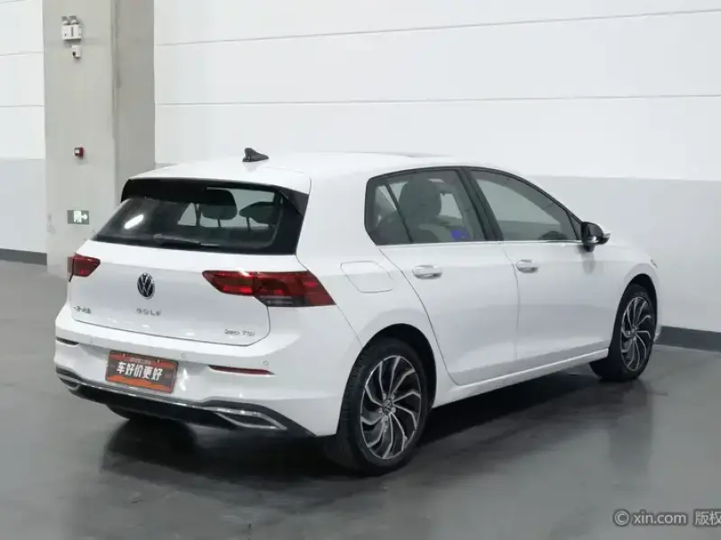2021 Volkswagen Golf Electric с пробегом 72 100 км
