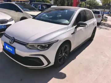 Volkswagen Golf Electric