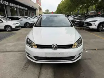 2017 Volkswagen Golf Electric с пробегом 69 000 км