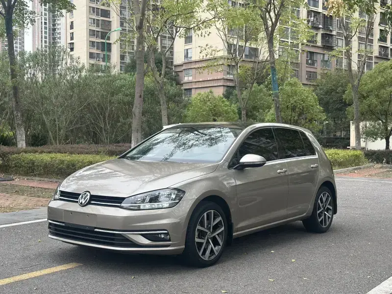 2018 Volkswagen Golf Electric с пробегом 80 000 км
