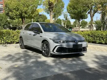2023 Volkswagen Golf Electric с пробегом 38 000 км