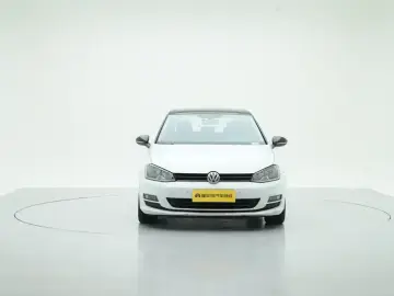 2017 Volkswagen Golf Electric с пробегом 105 900 км