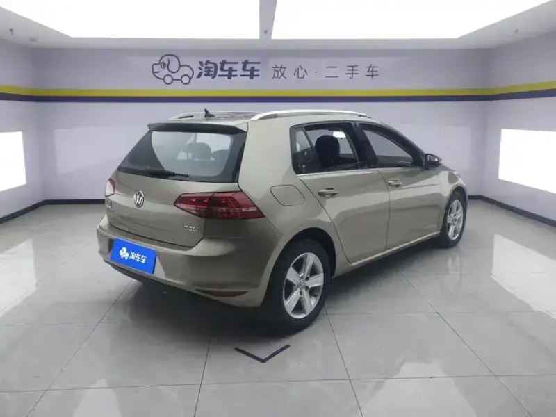 2014 Volkswagen Golf Electric с пробегом 90 000 км