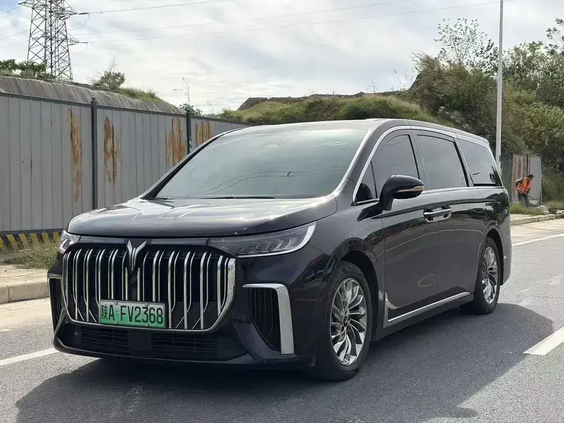 2024 Voyah Dreamer с пробегом 65 000 км