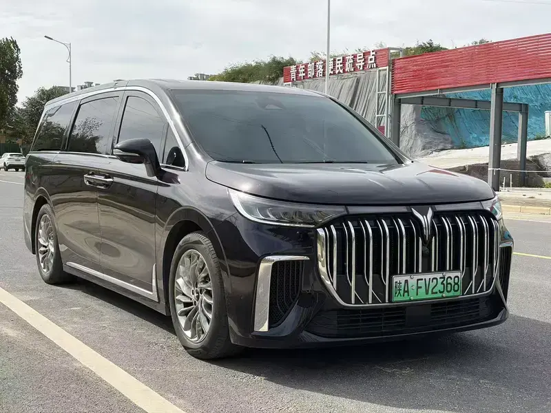 2024 Voyah Dreamer с пробегом 65 000 км