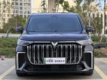 2024 Voyah Dreamer с пробегом 103 000 км