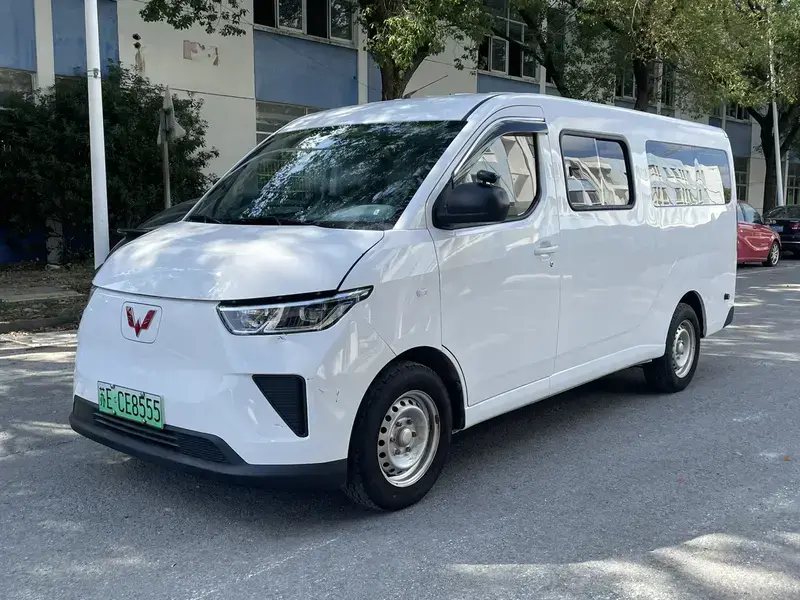 2026 Wuling Wuling Yangguang с пробегом 37 900 км