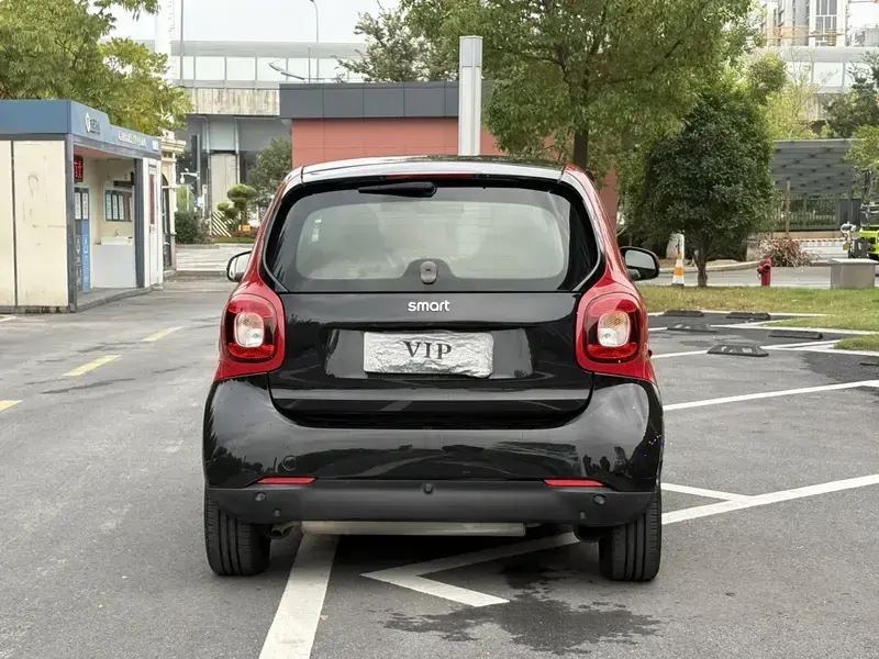 2019 Smart Fortwo с пробегом 42 000 км