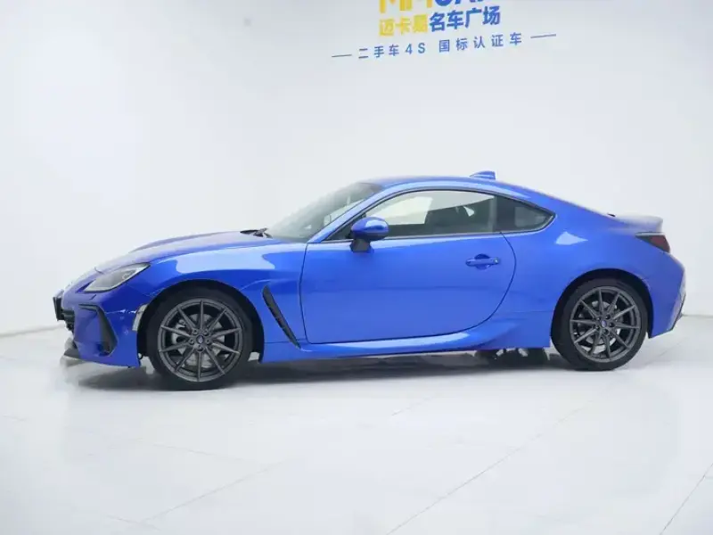 2022 Subaru BRZ с пробегом 5 000 км