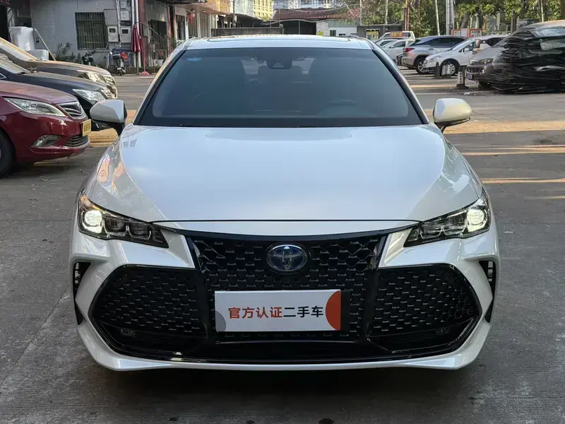 2019 Toyota Avalon с пробегом 91 000 км
