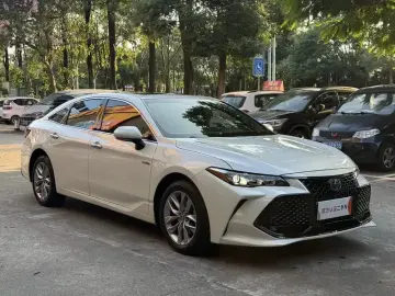 2019 Toyota Avalon с пробегом 91 000 км