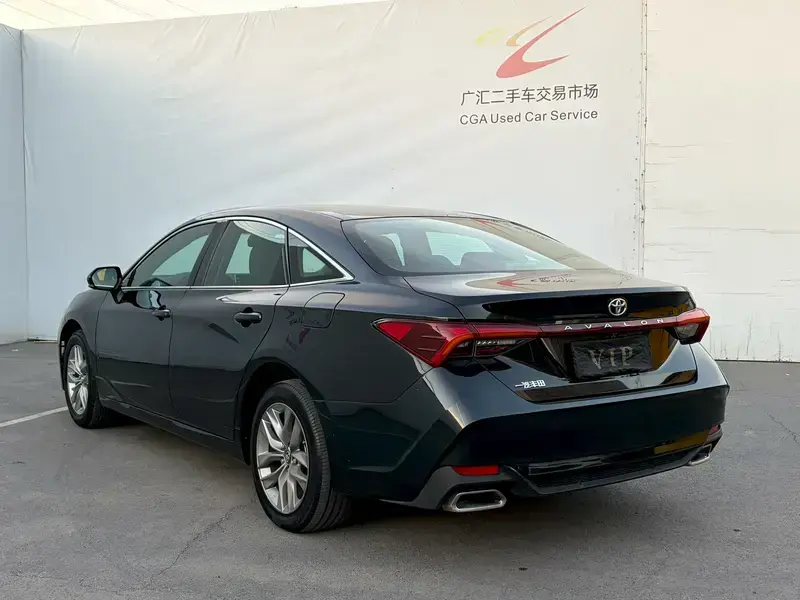 2022 Toyota Avalon с пробегом 60 000 км