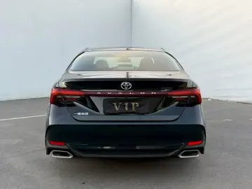2022 Toyota Avalon с пробегом 60 000 км