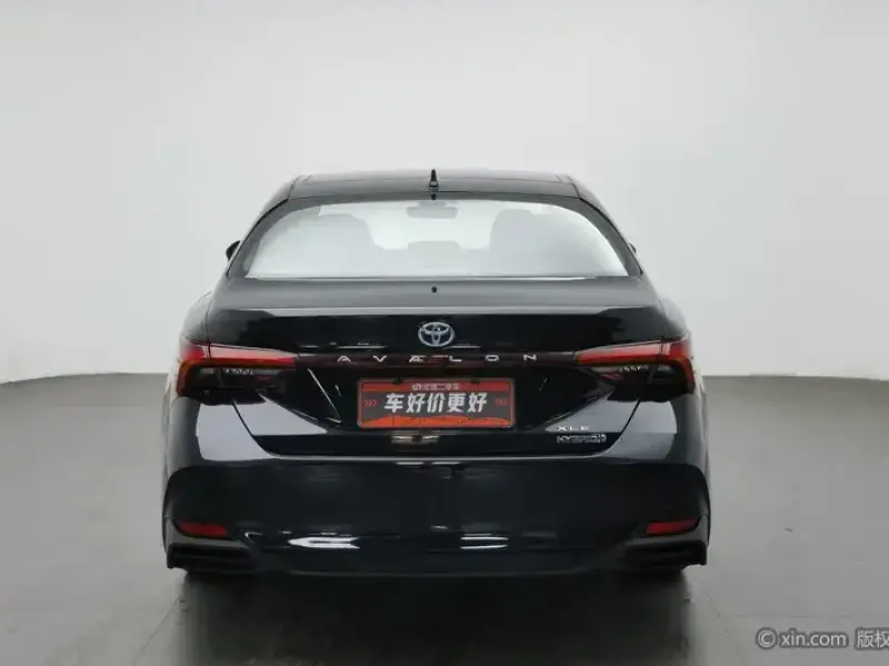2023 Toyota Avalon с пробегом 40 400 км