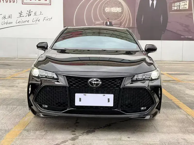 2019 Toyota Avalon с пробегом 46 000 км