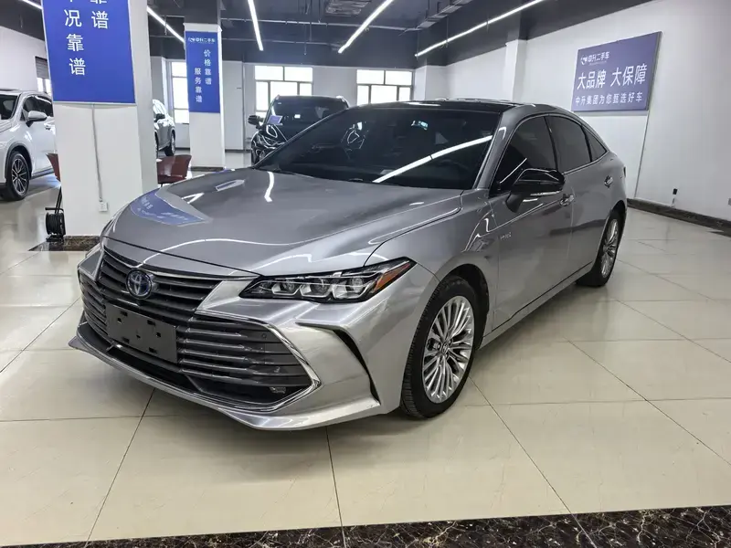 2022 Toyota Avalon с пробегом 96 000 км