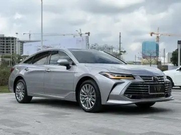 2024 Toyota Avalon с пробегом 12 900 км