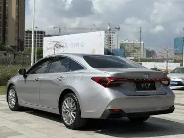 2024 Toyota Avalon с пробегом 12 900 км