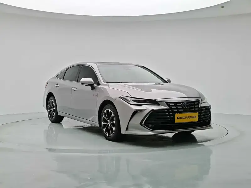 2023 Toyota Avalon с пробегом 70 600 км