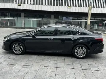2024 Toyota Camry с пробегом 6 000 км
