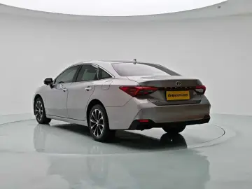 2023 Toyota Avalon с пробегом 70 600 км