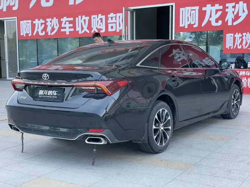 2023 Toyota Avalon с пробегом 45 500 км