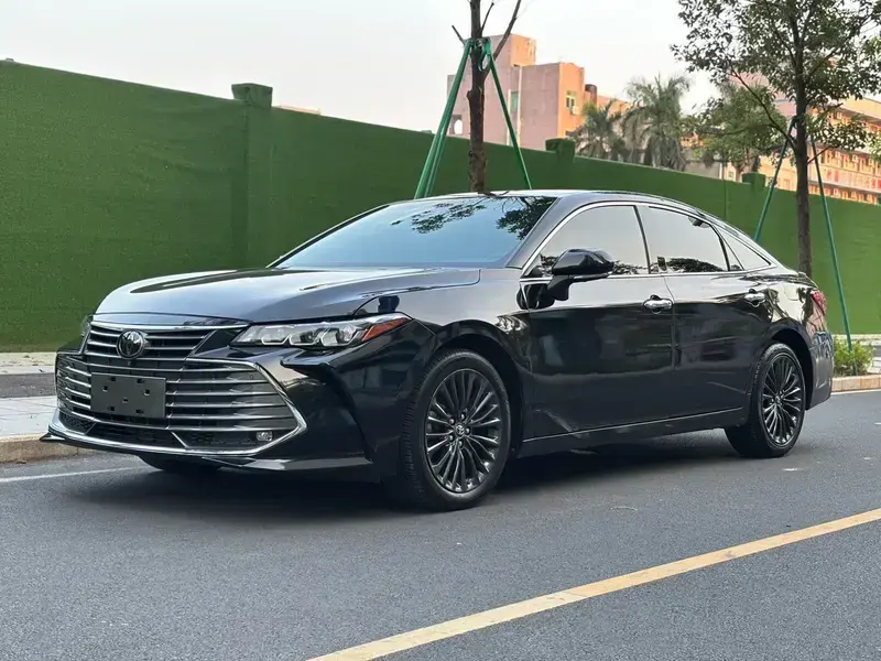 2019 Toyota Avalon с пробегом 31 000 км
