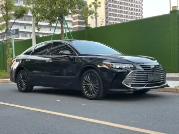 2019 Toyota Avalon с пробегом 31 000 км