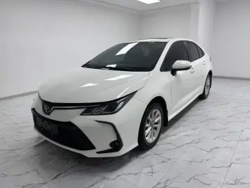 2021 Toyota Corolla с пробегом 25 000 км
