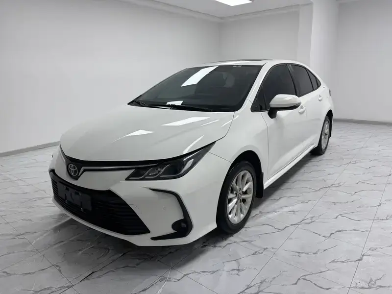 2021 Toyota Corolla с пробегом 25 000 км