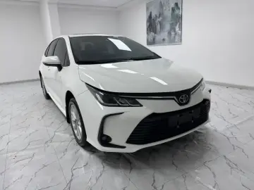 2021 Toyota Corolla с пробегом 25 000 км