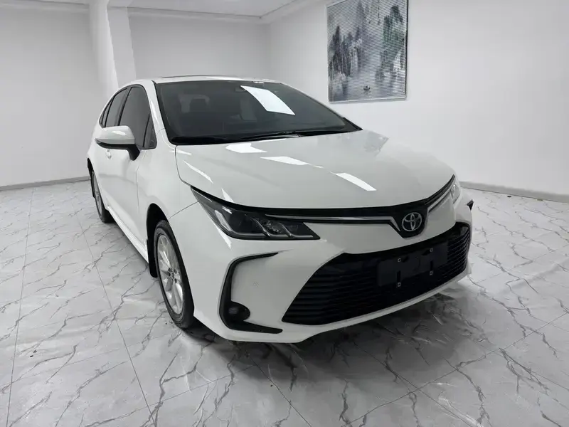2021 Toyota Corolla с пробегом 25 000 км