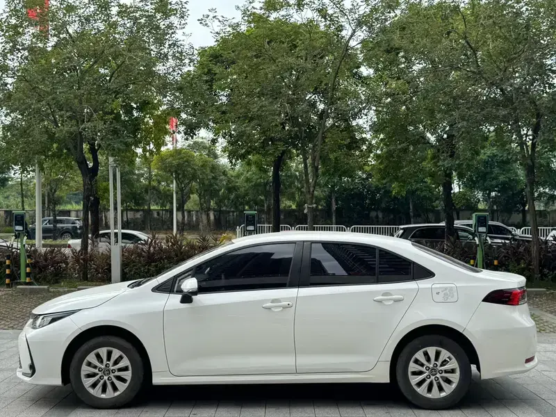 2022 Toyota Corolla с пробегом 18 000 км