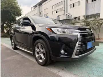 2021 Toyota Highlander с пробегом 90 000 км