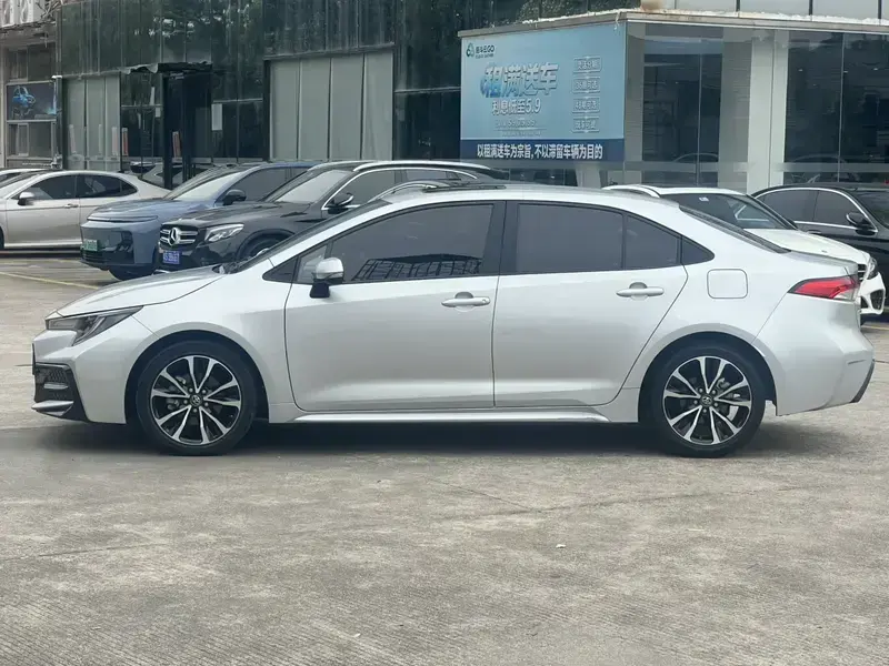 2022 Toyota Levin с пробегом 57 000 км