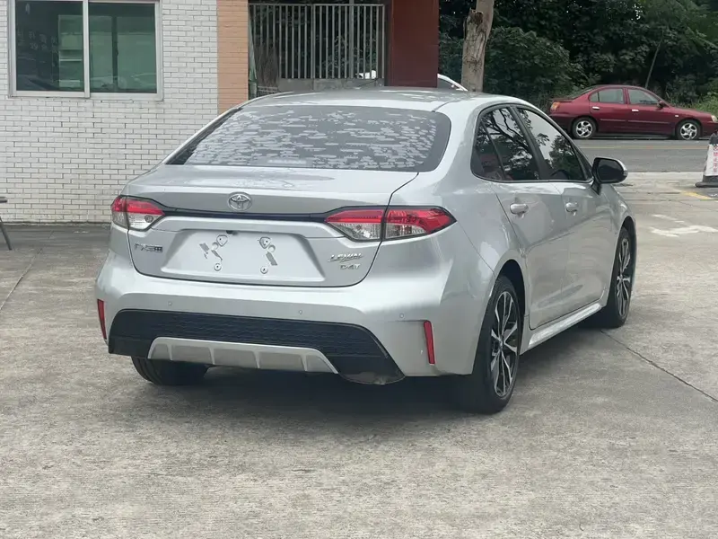 2022 Toyota Levin с пробегом 57 000 км