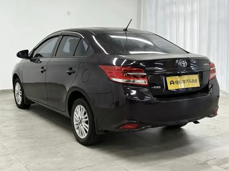2017 Toyota Vios с пробегом 105 600 км