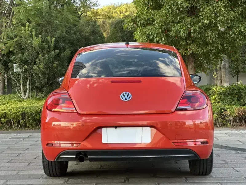 2017 Volkswagen Beetle с пробегом 82 000 км