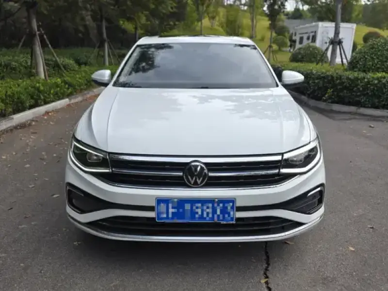 2023 Volkswagen Bora с пробегом 37 000 км