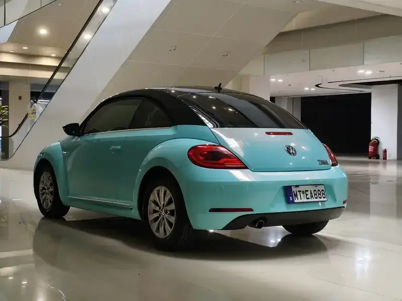 2014 Volkswagen Beetle с пробегом 80 000 км