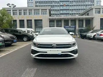 2024 Volkswagen Bora с пробегом 9 200 км
