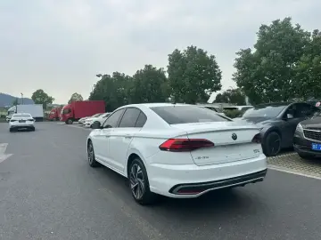 2024 Volkswagen Bora с пробегом 9 200 км