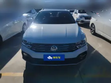 2018 Volkswagen C-Trek с пробегом 67 000 км
