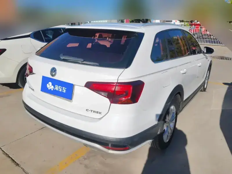 2018 Volkswagen C-Trek с пробегом 67 000 км