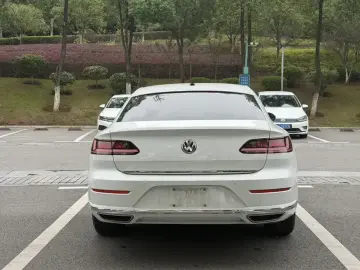 2020 Volkswagen Passat CC с пробегом 61 000 км